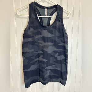 Athleta top women Dark Camo Racerback Tank